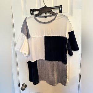 SHEIN Colorblock Short Sleeve Top Size: Large